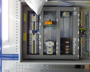 Control cabinet for heat exchanger Earny 2 Racetrack